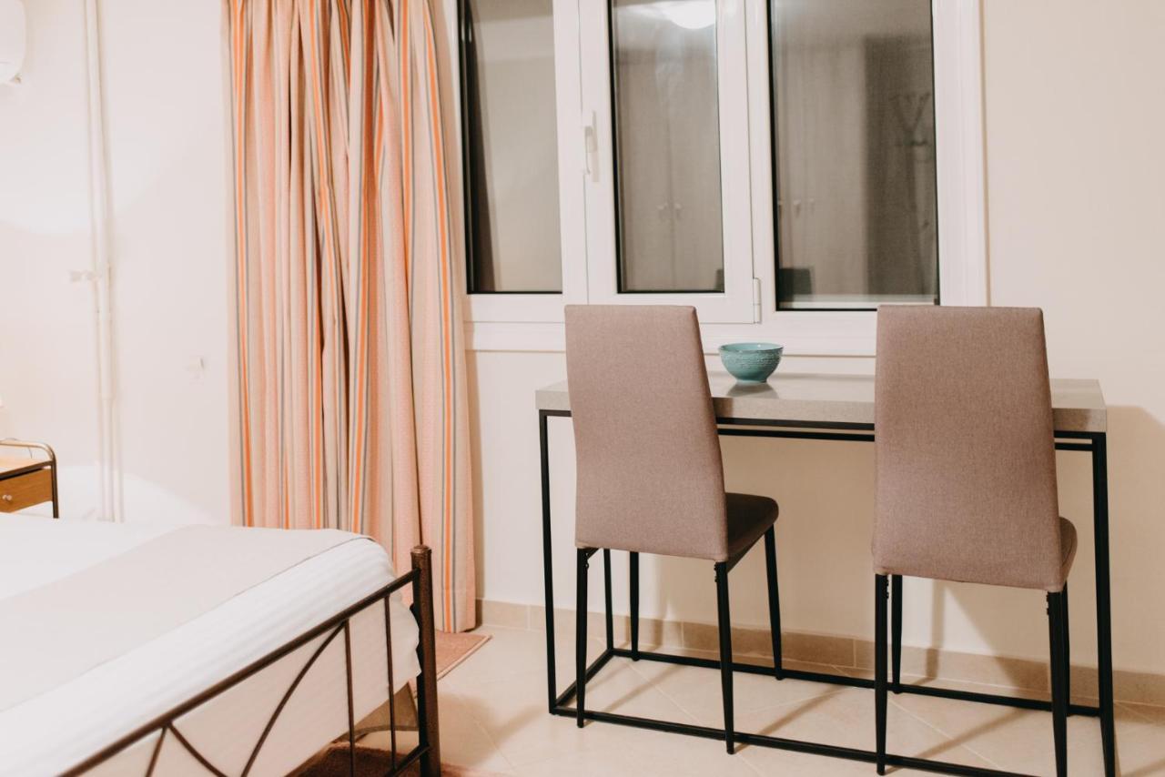 Best House, Central Aprtm., Agiou Nikolaou, Patra エクステリア 写真